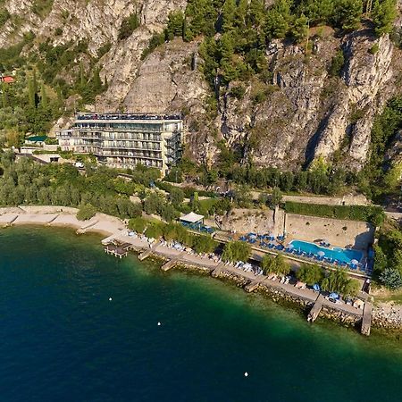 Hotel Astor Limone sul Garda Extérieur photo